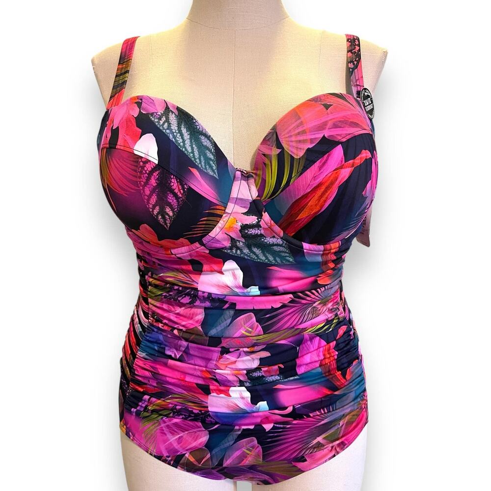 Torrid Size 2 Bra Cup D/DD One Piece Slim Fix Underwire Padded Tropical Swimsuit